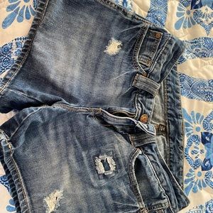 Gap jean shorts size 2/26
